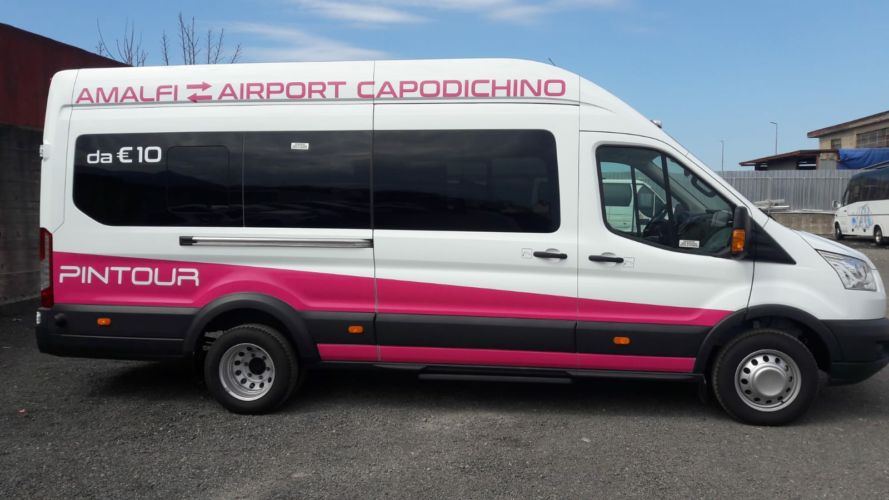 Shuttle Bus 20 Posti
